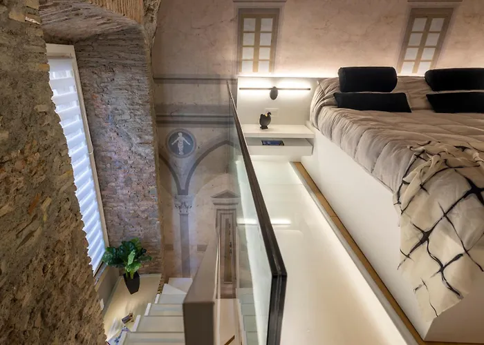 Spagna Luxury - Trevi Fountain Apartment *